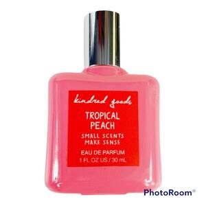 Kindred Goods Tropical Peach Old Navy Body Mist Spray Bottle Scented Limited Edi